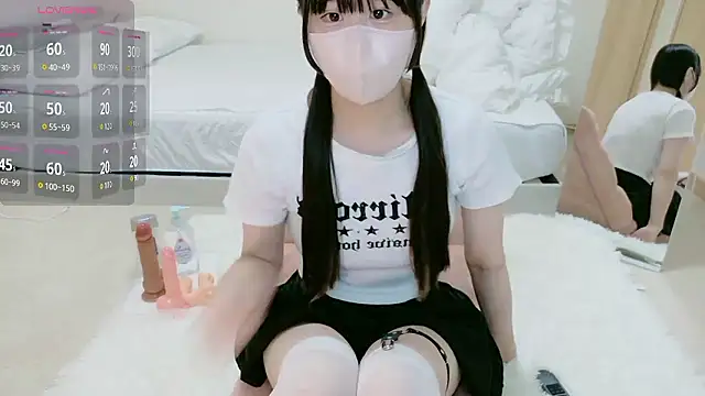Snapshot of im_hina chatting on September 19, 2025, 6:19 pm im hina online show from September 19, 2025, 6:19 pm