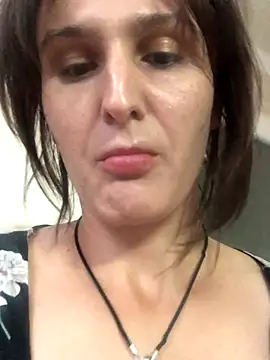 Snapshot of NikaSwan2831 chatting on September 23, 2025, 11:57 am NikaSwan2831 online show from September 23, 2025, 11:57 am