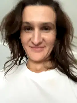 Snapshot of NikaSwan2831 chatting on November 5, 2025, 12:38 pm NikaSwan2831 online show from November 5, 2025, 12:38 pm