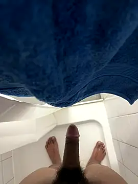 Snapshot of hardbuoy69 chatting on October 3, 2025, 10:01 am hardbuoy69 online show from October 3, 2025, 10:01 am