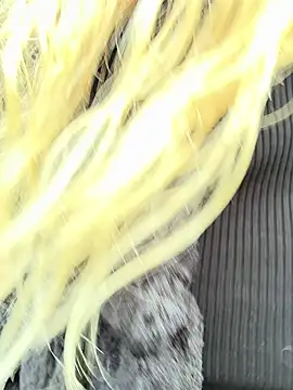 Snapshot of Bikergirl_97 chatting on October 18, 2025, 1:23 pm Bikergirl 97 online show from October 18, 2025, 1:23 pm