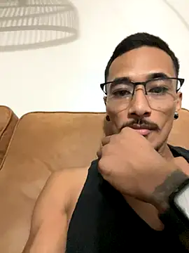 Snapshot of tanjir020 chatting on September 23, 2025, 7:44 am tanjir020 online show from September 23, 2025, 7:44 am