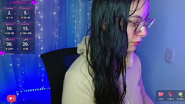 Snapshot of Camila_Ord chatting on October 4, 2025, 7:23 pm Camila Ord online show from October 4, 2025, 7:23 pm