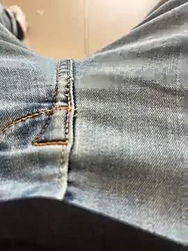 Snapshot of kamo012000 chatting on October 6, 2025, 8:45 am kamo012000 online show from October 6, 2025, 8:45 am