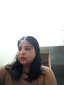 srimasrima online show from October 5, 2025, 9:18 am