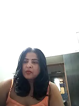 srimasrima online show from October 12, 2025, 1:43 pm