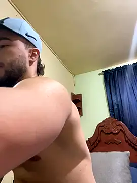 MaxDell online show from September 21, 2025, 7:26 pm