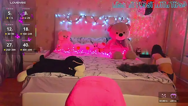 Snapshot of unearthly_di chatting on October 4, 2025, 4:27 pm unearthly di online show from October 4, 2025, 4:27 pm