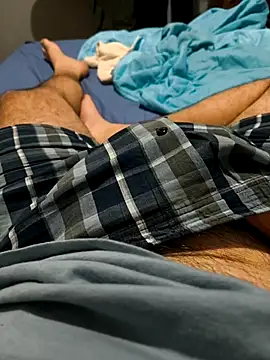 Snapshot of grbi24 chatting on October 13, 2025, 7:03 pm grbi24 online show from October 13, 2025, 7:03 pm