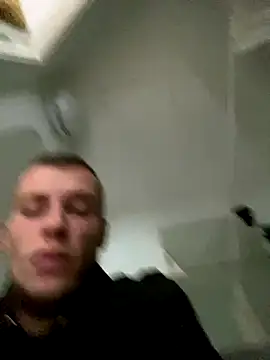 Snapshot of PUER4IK chatting on October 4, 2025, 8:23 am PUER4IK online show from October 4, 2025, 8:23 am