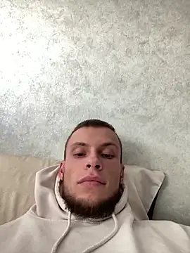 Snapshot of PUER4IK chatting on October 9, 2025, 2:04 pm PUER4IK online show from October 9, 2025, 2:04 pm