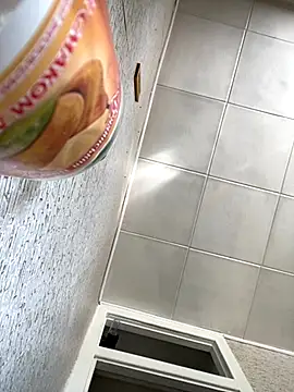 Snapshot of PUER4IK chatting on October 22, 2025, 7:41 am PUER4IK online show from October 22, 2025, 7:41 am