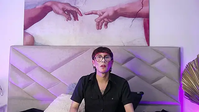 Snapshot of Soro_Lovelyboy chatting on September 19, 2025, 4:25 am Soro Lovelyboy online show from September 19, 2025, 4:25 am