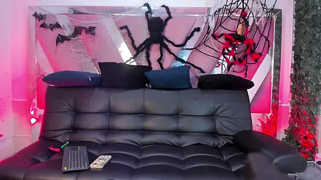 Snapshot of Soro_Lovelyboy chatting on October 14, 2025, 5:41 am Soro Lovelyboy online show from October 14, 2025, 5:41 am