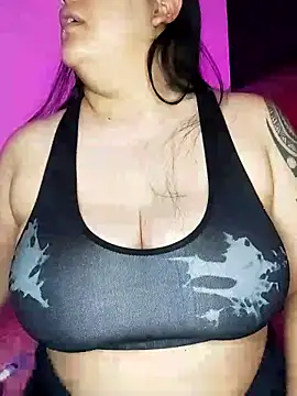 Snapshot of kittenFreyja_ chatting on September 30, 2025, 11:10 pm kittenFreyja  online show from September 30, 2025, 11:10 pm