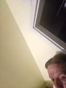 Snapshot of Danny19867 chatting on October 17, 2025, 3:31 am Danny19867 online show from October 17, 2025, 3:31 am