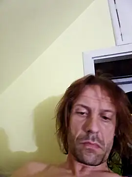 Snapshot of Danny19867 chatting on October 25, 2025, 3:36 am Danny19867 online show from October 25, 2025, 3:36 am