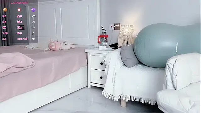 Snapshot of B-Yaya chatting on October 11, 2025, 6:17 pm B-Yaya online show from October 11, 2025, 6:17 pm