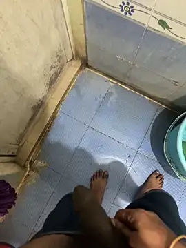 Snapshot of kissyou__89 chatting on September 24, 2025, 2:42 pm kissyou 89 online show from September 24, 2025, 2:42 pm