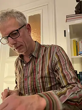 Snapshot of SexyLeon8 chatting on February 10, 2025, 10:09 pm SexyLeon8 online show from February 10, 2025, 10:09 pm