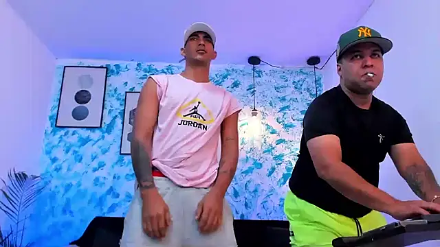 Snapshot of Kings_of_heaven chatting on September 12, 2025, 9:04 pm Kings of heaven online show from September 12, 2025, 9:04 pm