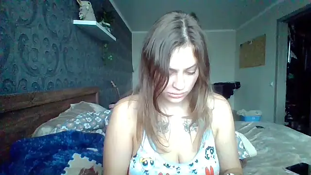 Snapshot of Baby_Mon chatting on November 3, 2025, 7:20 am Baby Mon online show from November 3, 2025, 7:20 am