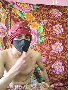 Snapshot of Seducing_couple chatting on September 10, 2025, 11:32 am Seducing couple online show from September 10, 2025, 11:32 am