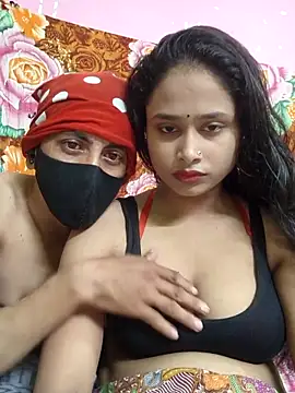 Snapshot of Seducing_couple chatting on September 26, 2025, 5:00 am Seducing couple online show from September 26, 2025, 5:00 am