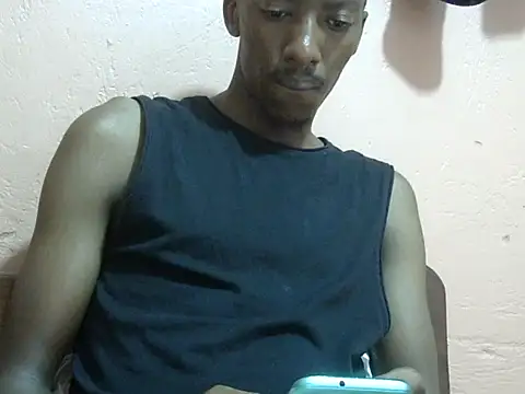 Snapshot of shadez94 chatting on October 10, 2025, 3:11 pm shadez94 online show from October 10, 2025, 3:11 pm