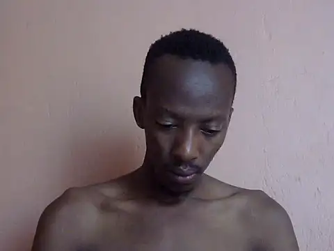 Snapshot of shadez94 chatting on October 15, 2025, 10:15 am shadez94 online show from October 15, 2025, 10:15 am