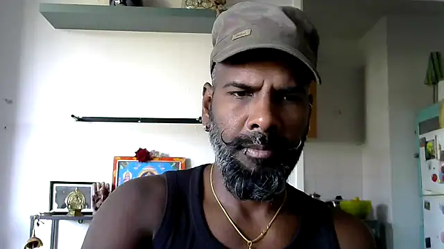 frenchblackc31 online show from September 29, 2025, 8:08 am