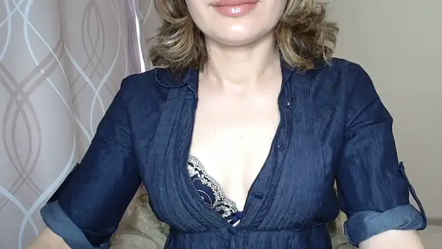 Snapshot of miss__Sophie chatting on September 10, 2025, 6:57 am miss  Sophie online show from September 10, 2025, 6:57 am