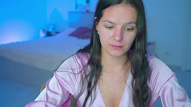 Snapshot of EwelynScott chatting on September 10, 2025, 4:01 am EwelynScott online show from September 10, 2025, 4:01 am