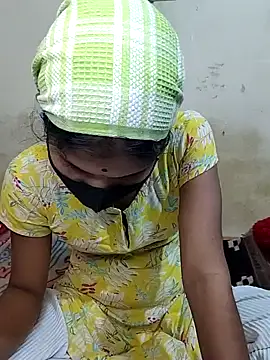 Snapshot of ranisanthutelugu chatting on September 28, 2025, 9:25 am ranisanthutelugu online show from September 28, 2025, 9:25 am