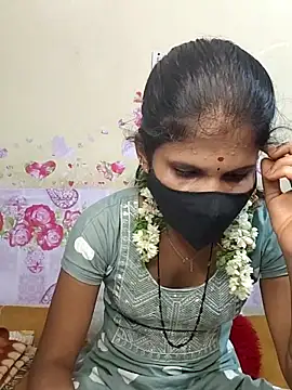 Snapshot of ranisanthutelugu chatting on October 14, 2025, 6:25 am ranisanthutelugu online show from October 14, 2025, 6:25 am