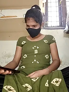 Snapshot of ranisanthutelugu chatting on November 8, 2025, 7:41 am ranisanthutelugu online show from November 8, 2025, 7:41 am