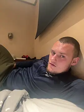 Snapshot of egor7777yd chatting on September 22, 2025, 6:43 pm egor7777yd online show from September 22, 2025, 6:43 pm