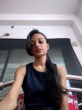 Snapshot of Your-Kitkat chatting on October 5, 2025, 8:34 am Your-Kitkat online show from October 5, 2025, 8:34 am