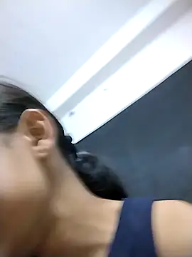 Snapshot of Your-Kitkat chatting on October 10, 2025, 11:37 pm Your-Kitkat online show from October 10, 2025, 11:37 pm