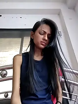 Snapshot of Your-Kitkat chatting on October 21, 2025, 6:03 am Your-Kitkat online show from October 21, 2025, 6:03 am