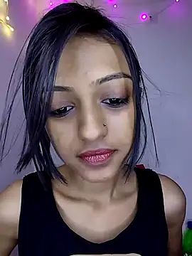 Snapshot of Your-Kitkat chatting on November 2, 2025, 11:34 am Your-Kitkat online show from November 2, 2025, 11:34 am