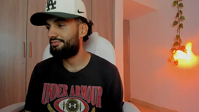 Snapshot of Ryan_Jackson_ chatting on September 10, 2025, 11:38 pm Ryan Jackson  online show from September 10, 2025, 11:38 pm