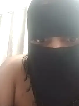 Snapshot of Farihasultana@xh chatting on October 26, 2025, 8:26 pm Farihasultanaxh online show from October 26, 2025, 8:26 pm