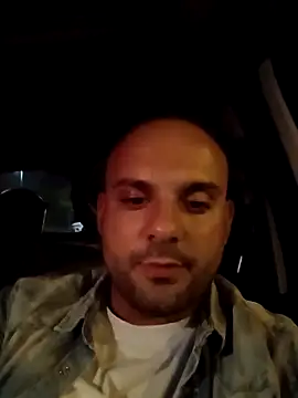 cazzoduroduro26 online show from September 24, 2025, 10:02 pm