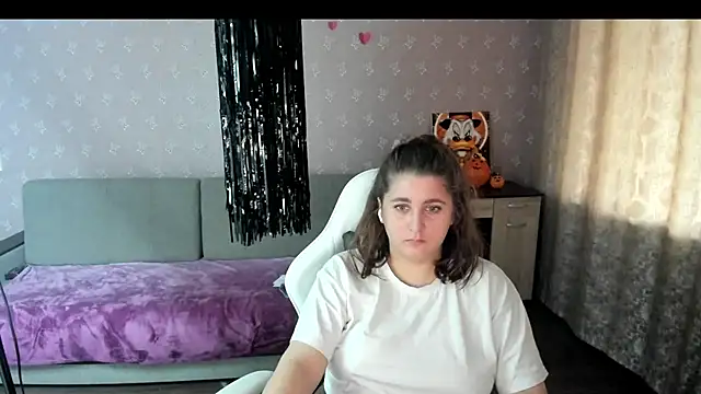 Snapshot of DarklineRose chatting on November 5, 2025, 11:43 am DarklineRose online show from November 5, 2025, 11:43 am