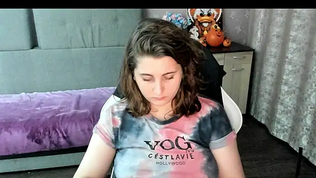 Snapshot of DarklineRose chatting on November 13, 2025, 8:19 pm DarklineRose online show from November 13, 2025, 8:19 pm