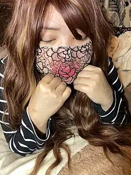 Snapshot of xoxLILxMELOxox chatting on October 30, 2025, 5:42 am xoxLILxMELOxox online show from October 30, 2025, 5:42 am