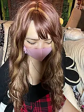 Snapshot of xoxLILxMELOxox chatting on November 3, 2025, 2:40 pm xoxLILxMELOxox online show from November 3, 2025, 2:40 pm