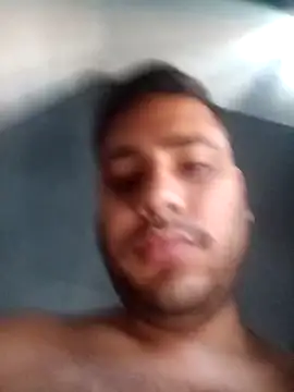 Snapshot of Desirock001 chatting on September 25, 2025, 2:04 am Desirock001 online show from September 25, 2025, 2:04 am