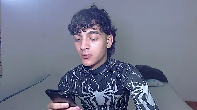 Snapshot of Sam_Cute3 chatting on October 30, 2025, 6:04 am Sam Cute3 online show from October 30, 2025, 6:04 am